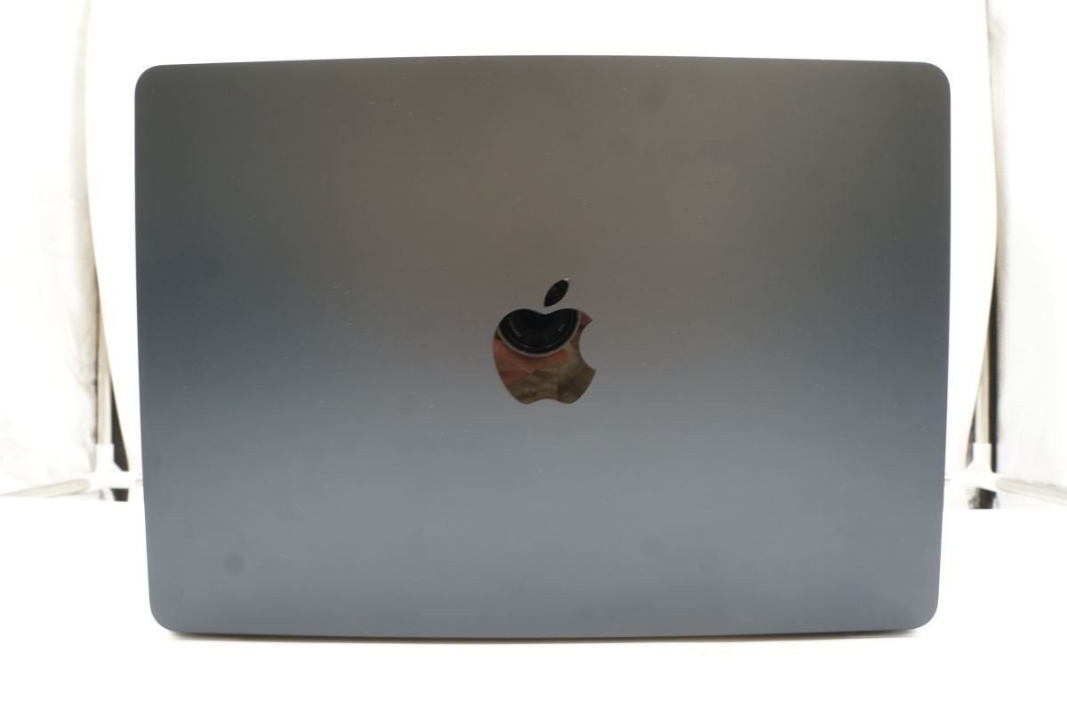 MacBook Air 2022年モデル 13インチ/M2/メモリ 8GB/SSD 256GB