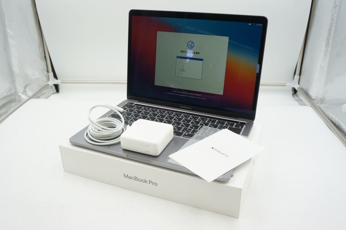 MacBook Air 2022年モデル 13インチ/M2/メモリ 16GB/SSD 256GB 
