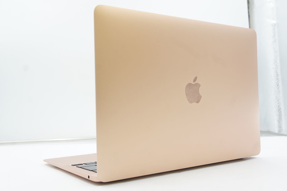 MacBook Air 2020年モデル 13インチ/M1/メモリ 8GB/SSD 256GB