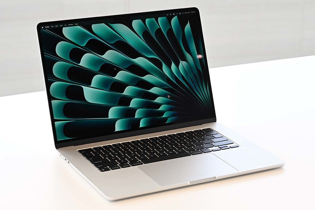 MacBook Air 15.3インチ Liquid Retinaディスプレイ Mid 2023/Apple M2/SSD512GB/メモリ8GB MQKT3J/A シルバー