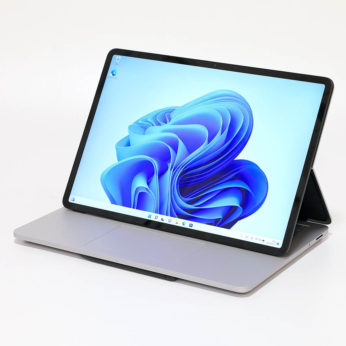 Surface Laptop Studio A1Y-00018