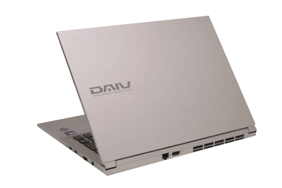 DAIV S4-I7G60SR-D Ultra 7 155H /16GB /500GB SSD /RTX 4060
